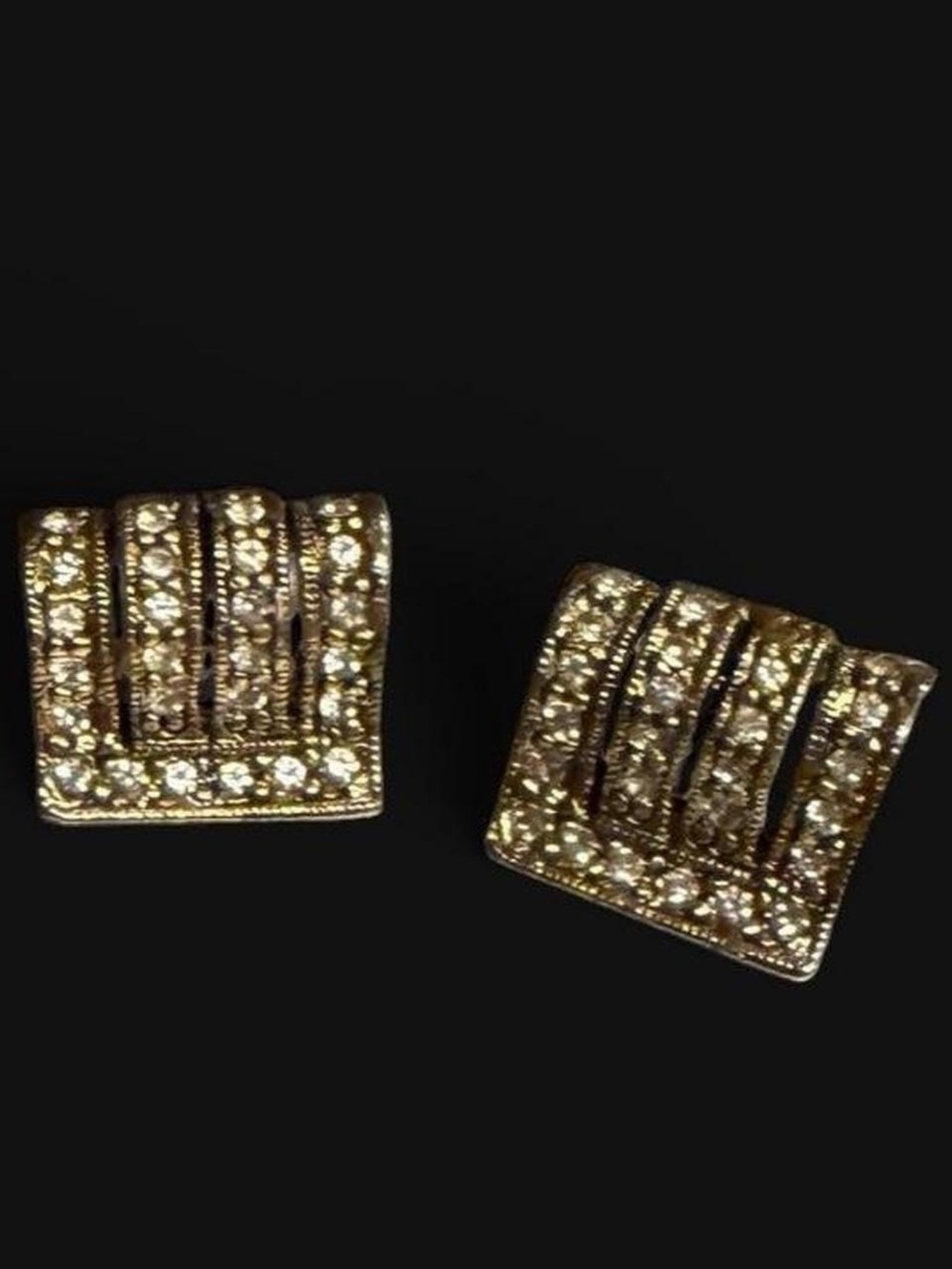 Vintage 1980s rhinestone/gold tone curvy square earrings